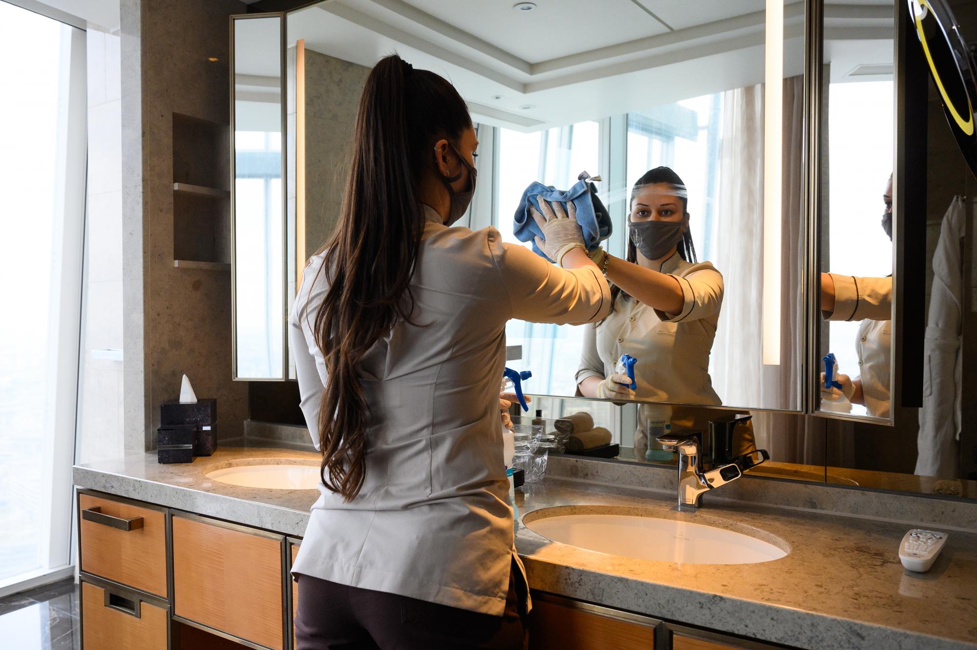 Не лише штрафи. Чим загрожує нелегальна робота для українців у Польщі